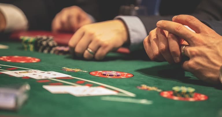 Casino Hold'em Online